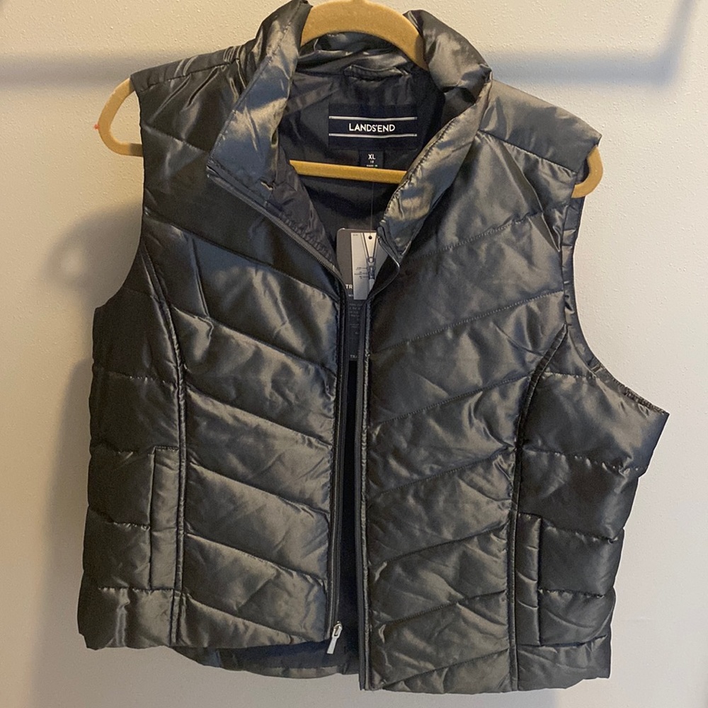 Women’s LandsEnd Metallic Grey Vest Size XL